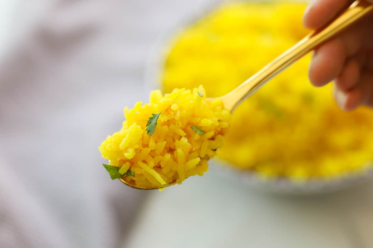 Easy Rice Cooker Turmeric (Yellow) Rice A Peachy Plate