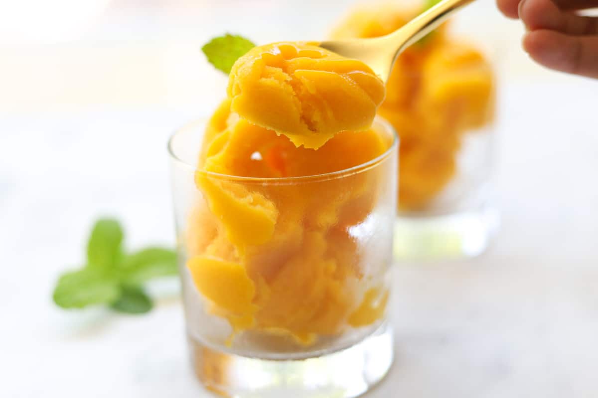 Mango Sorbet Ice Cream Scoop - Häagen-Dazs IN