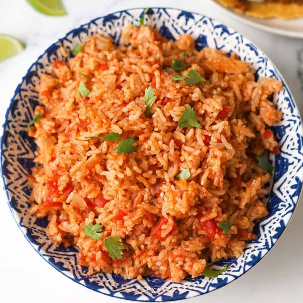 How to Make Easy Rice Cooker Spanish Rice - A Peachy Plate