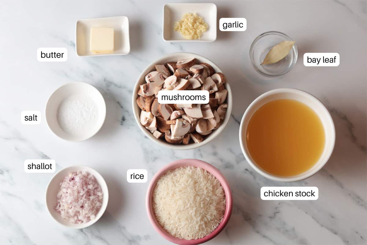 Ingredients for mushroom rice.