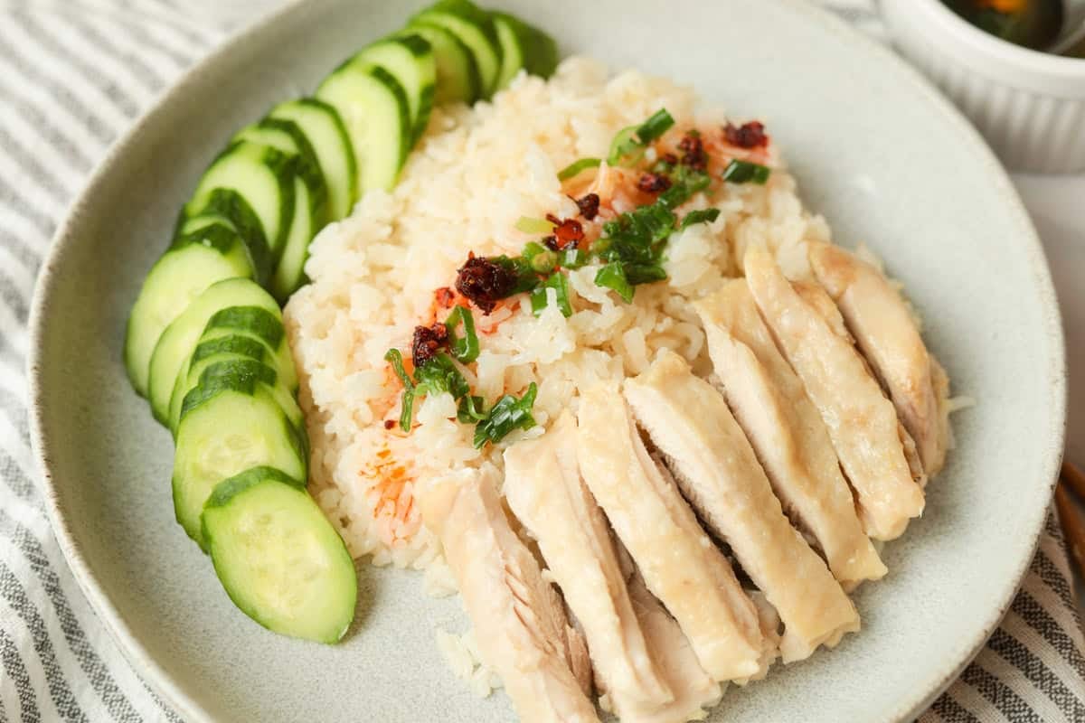 Rice and chicken plate