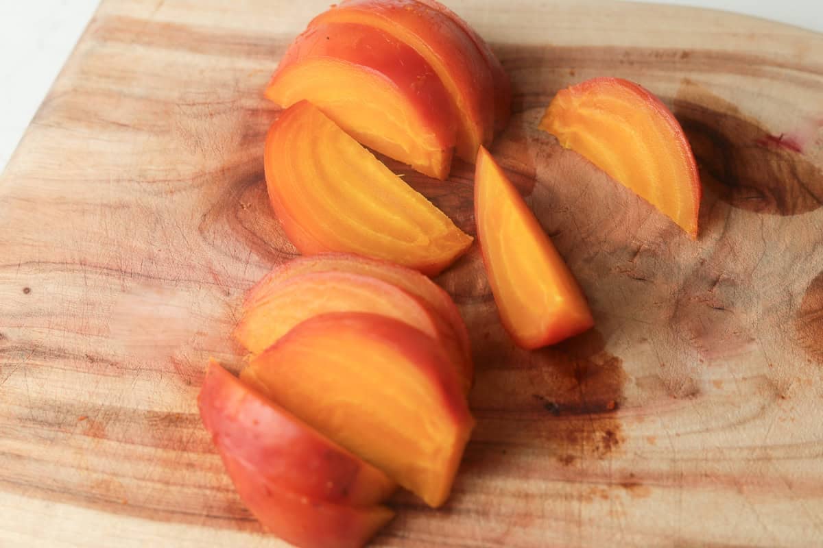 Whole beet cut into slices.