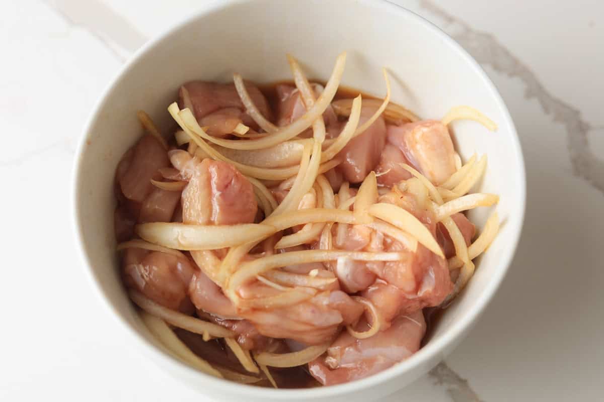 chicken oyakodon in marinade.